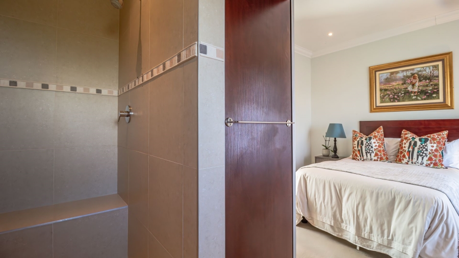 3 Bedroom Property for Sale in Olive Grove Western Cape